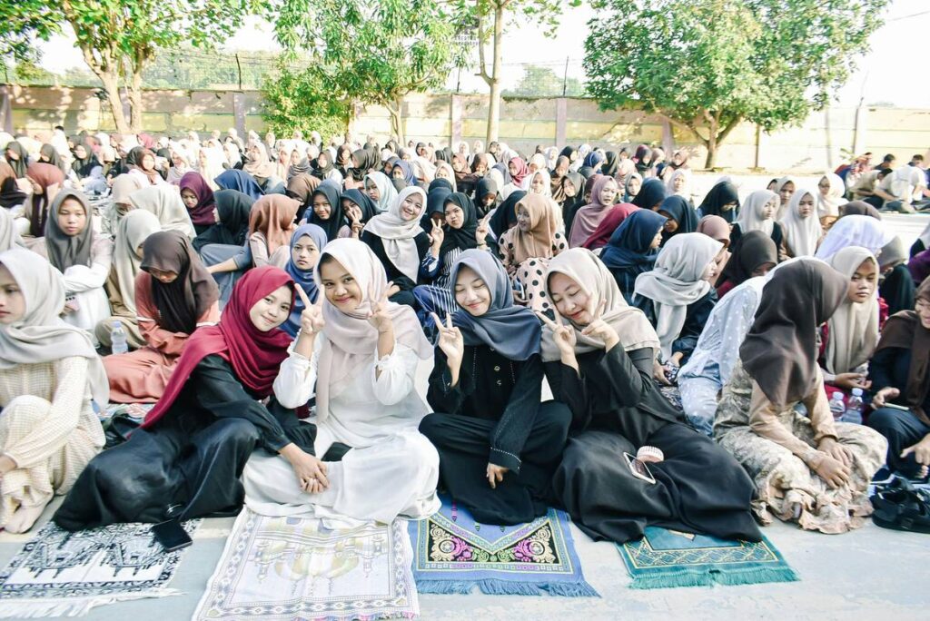 Cultural Expressions of Islam: 7 Proven Ways to Avoid Costly Communication Mistakes